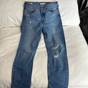 Levi's Wedgie Distressed Jean